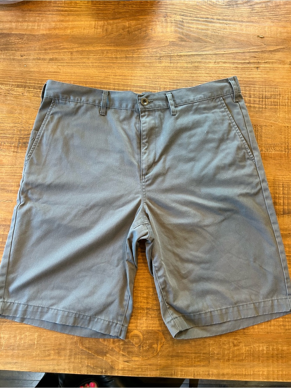 RVCA Men's Olive, Black, Tan & Gray Flat-Front Shorts Set - Picture 2 of 12
